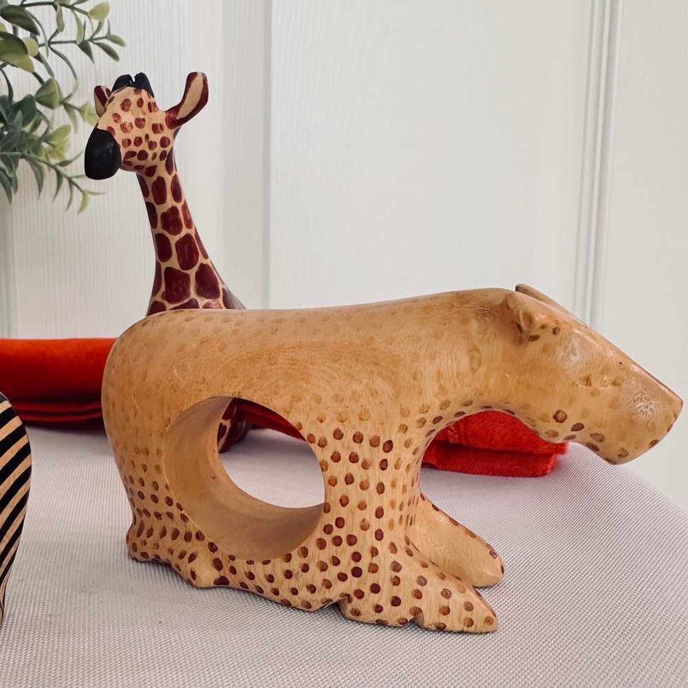 WOODEN NAPKIN HOLDERS ~ Giraffe, Zebra, Elephant, Rhino, Lion and Cheetah - Picture 7 of 9